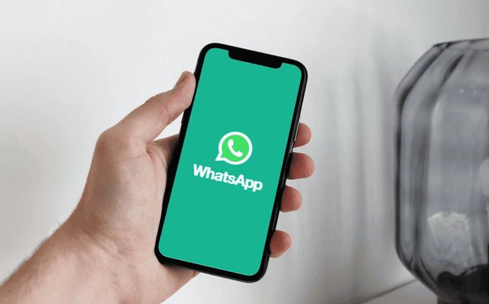 Những dòng iPhone không dùng được WhatsApp sau ngày 24/10