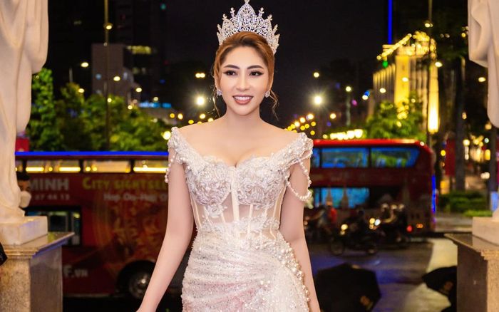 Cuộc sống Hoa hậu Đại dương Đặng Thu Thảo như thế nào sau một năm ồn ào ly hôn?