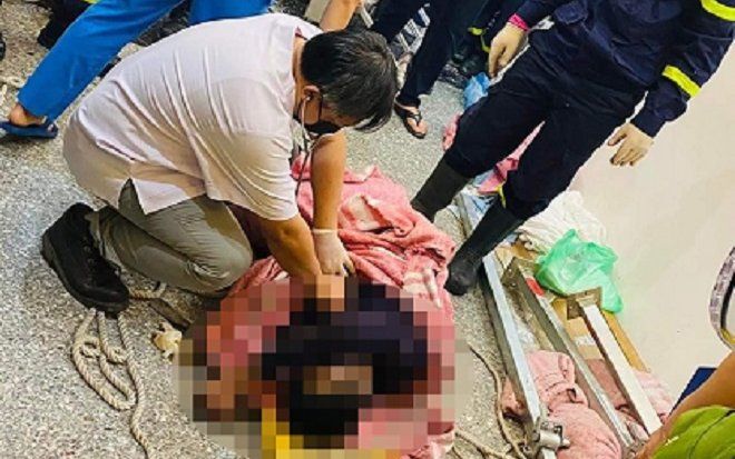 Nguyên nhân ban đầu vụ rơi thang máy khiến hai thợ sửa chữa tử vong thương tâm ở Hà Nội