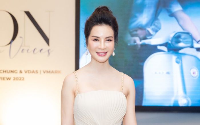 Vũ Thu Phương tái xuất hậu giảm cân, nữ hoàng ảnh lịch Thanh Mai trẻ trung với nhan sắc không tuổi