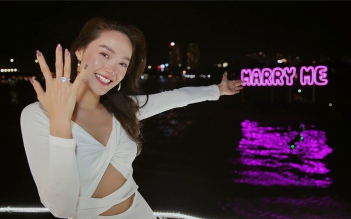 Minh Hằng được chồng sắp cưới hộ tống đi làm đẹp