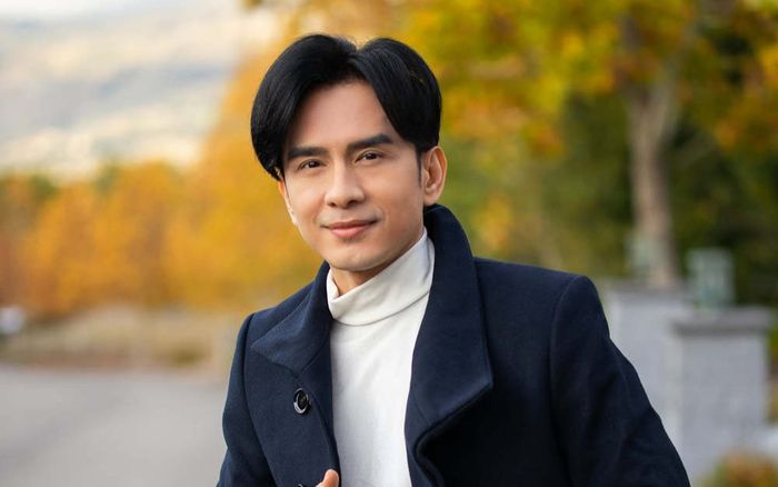 Đan Trường - nam ca sĩ 'trẻ mãi không già' của showbiz Việt