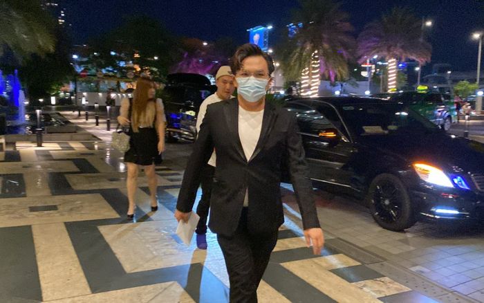 Hậu tin đồn 'rạn nứt' với Võ Tấn Phát, Đại Nghĩa xuất hiện lẻ bóng trong đám cưới Mạc Văn Khoa