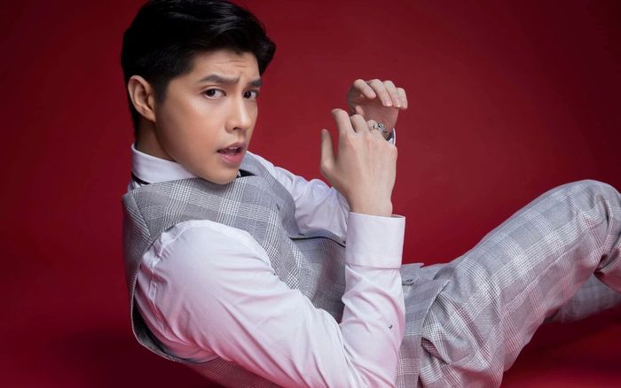 Tin được không: 'Khờ' là phương châm sống của nam ca sĩ điển trai bậc nhất Vbiz