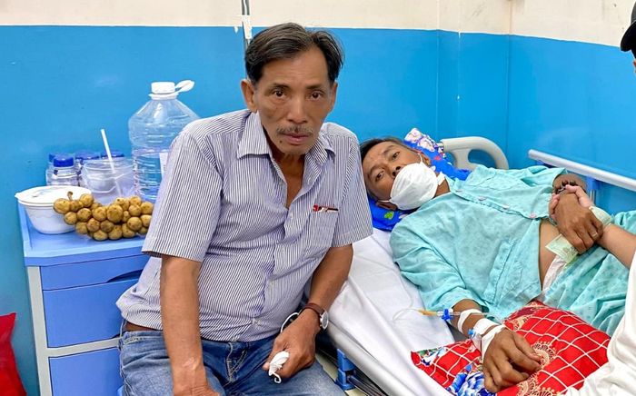 Chạnh lòng hình ảnh mới nhất của nghệ sĩ Thương Tín: Khuôn mặt gầy gò hốc hác