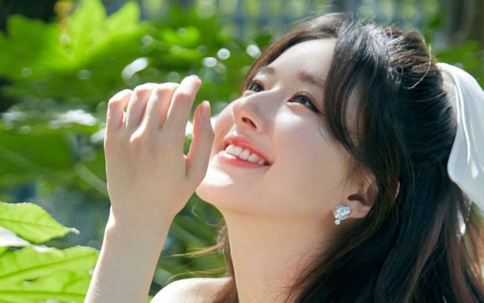 Triệu Lộ Tư không đáng yêu như vẻ bề ngoài, thường xuyên mắng nhân viên rồi nói mình là cung Bọ Cạp?