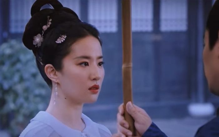 Mộng Hoa Lục của Lưu Diệc Phi bất ngờ bị tố nghiện mua hot search chỉ vì một chi tiết