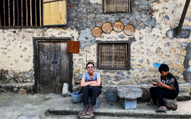 Độc đáo ngôi làng đá cổ thờ thần đá giữa núi rừng Đông Bắc