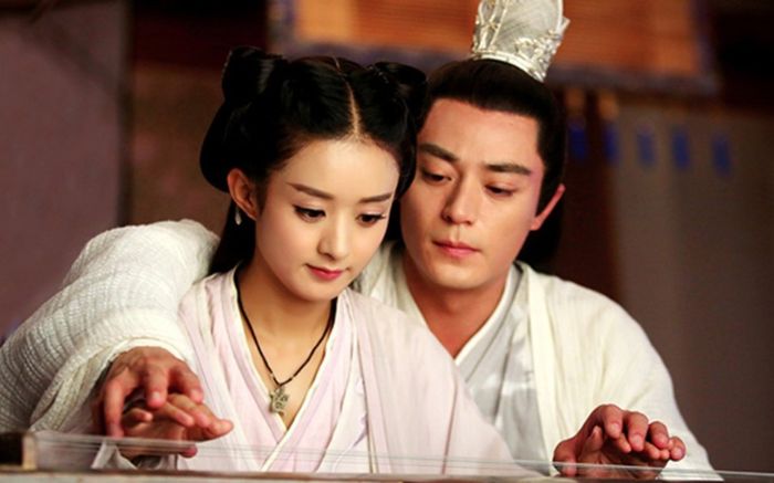 Khán giả nói gì về Hoa Thiên Cốt của Triệu Lệ Dĩnh và Hoắc Kiến Hoa sau 7 năm?