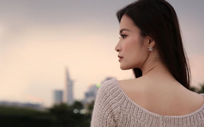 Bài viết 'trách' fan lẫn xin lỗi của Đông Nhi bất ngờ 'đăng xuất' khỏi mạng xã hội không dấu vết