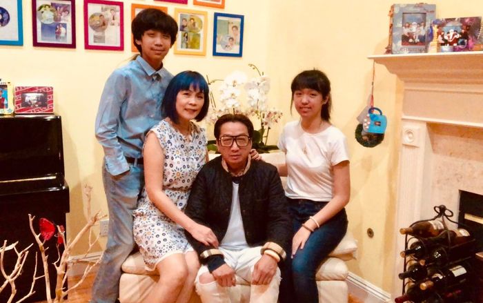 Trường Vũ bất ngờ đưa vợ con trở về Việt Nam sau nhiều năm vắng bóng