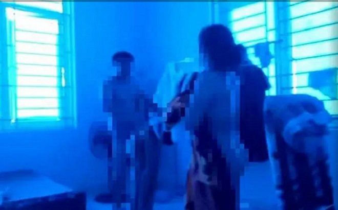 Chủ tịch xã bị bắt quả tang đang 'dan díu' tại công sở nói gì?