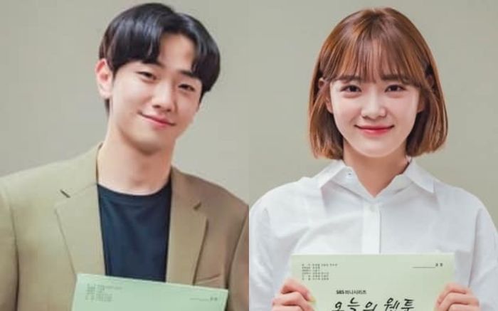 Kim Se Jeong rạng rỡ trong lần đầu xuất hiện bên 'tình mới' sau khi 'chia tay' Ahn Hyo Seop