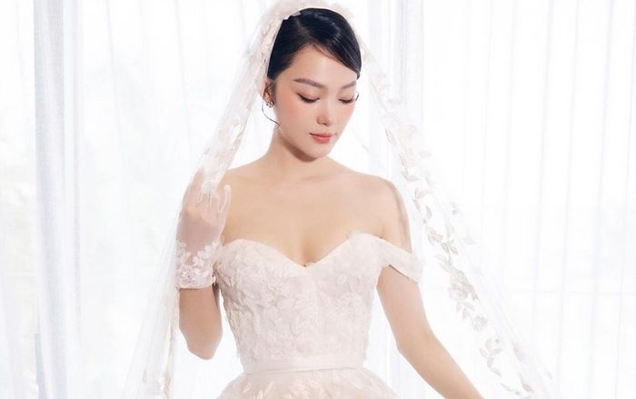 Ông xã Minh Hằng lần đầu rơi nước mắt vì chứng kiến vợ diện váy cưới