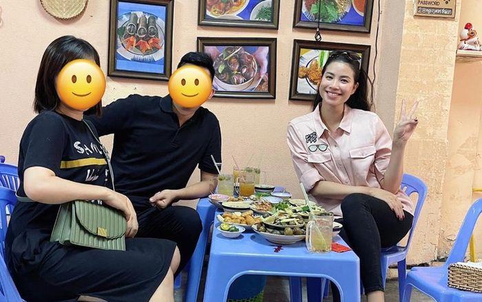 Sao Việt làm gì đầu tiên sau khi trở về Việt Nam: Phạm Hương ăn ốc, Đan Trường chăm chỉ làm từ thiện