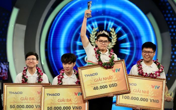Cuộc sống quán quân 'rich kid' đường lên đỉnh Olympia năm 2021 chọn không đi du học giờ ra sao?