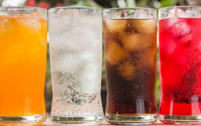 5 thói quen sử dụng đồ uống khiến bạn già đi nhanh chóng