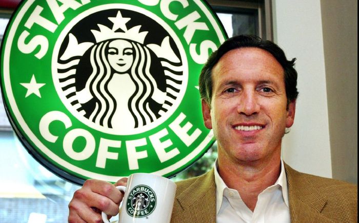 Ít ai biết rằng tỷ phú đế chế cà phê Starbucks đã có một tuổi thơ rất cơ cực