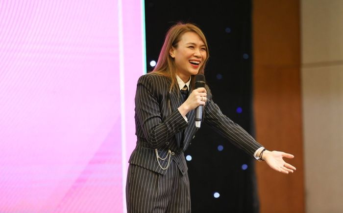 Mỹ Tâm sẽ là ca sĩ Vpop đầu tiên đạt thành tích 'khủng' trên bảng xếp hạng âm nhạc nếu làm được điều này?