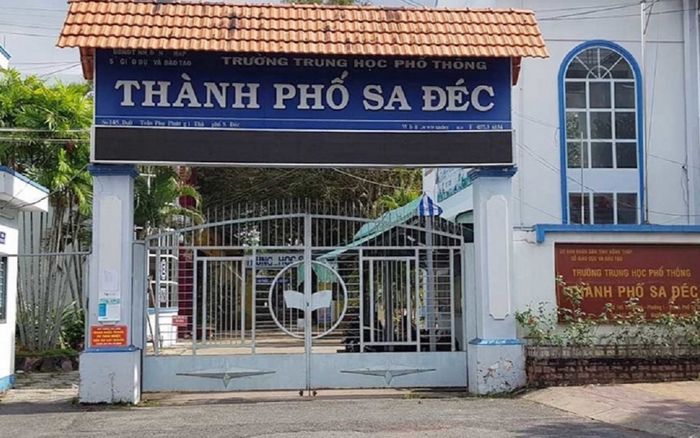 9 học sinh bị 'giam' giấy báo dự thi tốt nghiệp THPT vì nợ tiền học phí