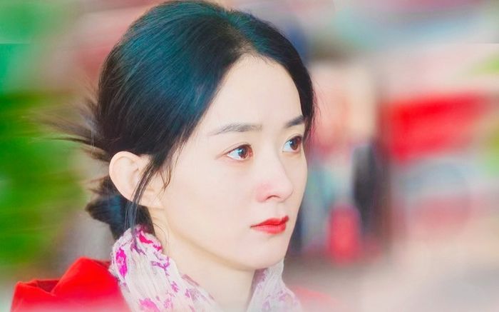 Triệu Lệ Dĩnh mắt đỏ hoe khi nhắc tới vai diễn trong Hạnh Phúc Đến Vạn Gia, nghe xong lý do mà xúc động