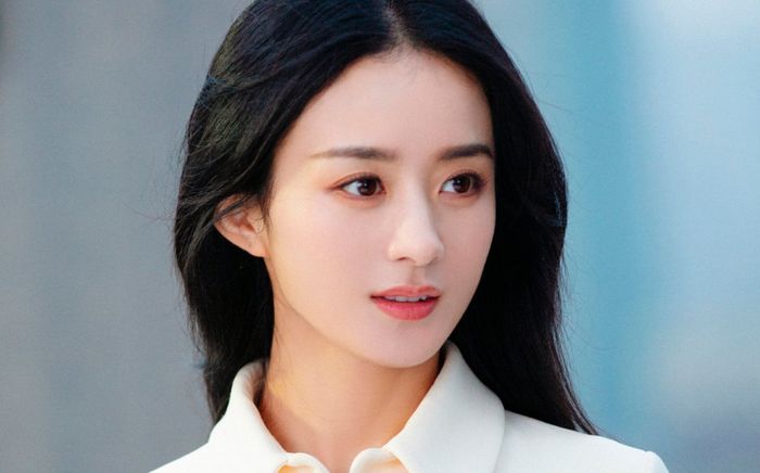 Triệu Lệ Dĩnh lên chức phó chủ tịch hiệp hội điện ảnh: Cả Cbiz sẽ nằm trong tay chị?