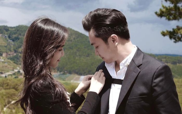 Một sao nữ nổi tiếng được bạn trai cầu hôn, Erik, Trung Quân và loạt sao Việt lên tiếng chúc mừng
