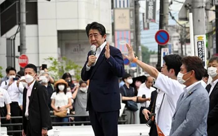 Thế giới rúng động trước thông tin cựu Thủ tướng Nhật Bản Abe Shinzo bị bắn