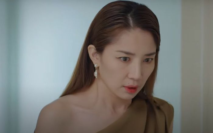 Thương Ngày Nắng Về tập 45: Mẹ kế của Duy 'xanh mặt' khi thấy ông Long bất ngờ tỉnh lại