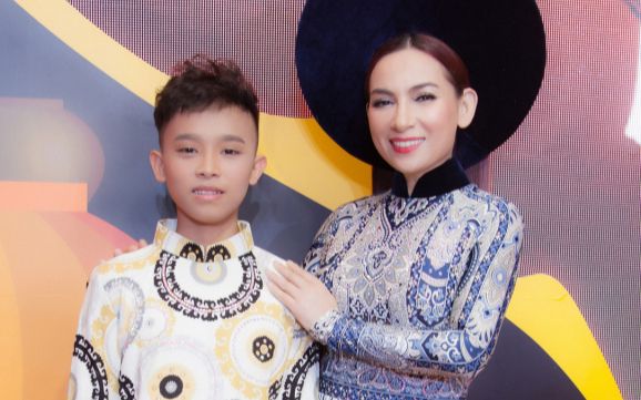 Cuộc sống hiện tại của Hồ Văn Cường sau gần 1 năm mẹ nuôi Phi Nhung qua đời