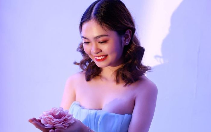 Sau khi livestream 'tố' gia đình và xác nhận yêu đồng giới, Thiện Nhân lại có động thái mới