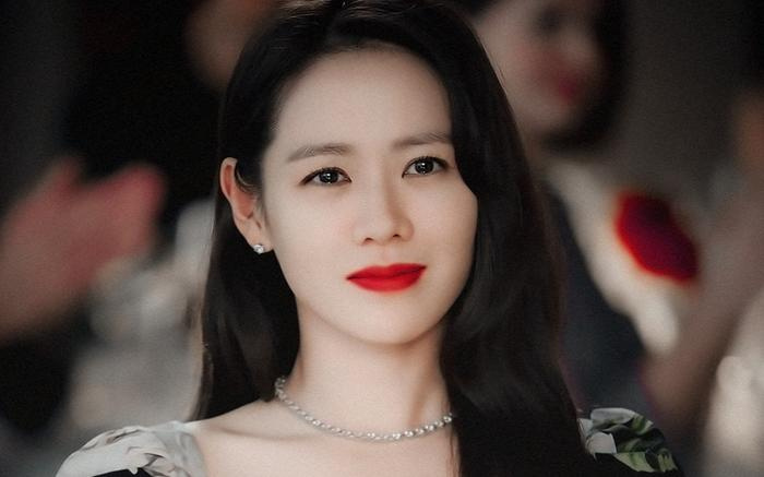 Hết truyền thông khen ngợi, Son Ye Jin lại được netizen ca tụng là 'Người vợ hoàn hảo' vì điều này