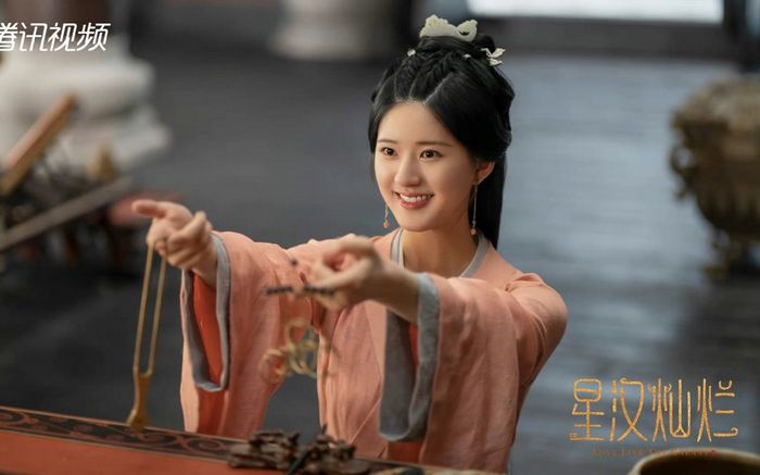 Triệu Lộ Tư được khen ngợi trong Tinh Hán Xán Lạn, không còn 'giả trân' như thời Thả Thí Thiên Hạ