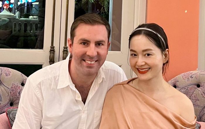 Cuộc sống hôn nhân hạnh phúc của Lan Phương và chồng Tây