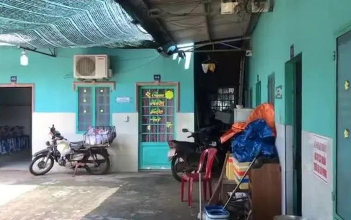 Cùng con vào nhà nghỉ với bạn trai, người phụ nữ tử vong bất thường