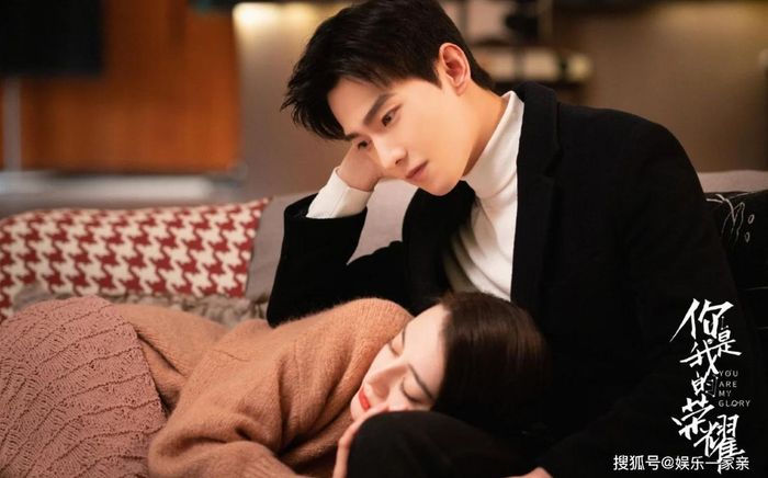 Em Là Niềm Kiêu Hãnh Của Anh kỉ niệm 1 năm phát sóng, Dương Dương và Địch Lệ Nhiệt Ba bị xào couple?