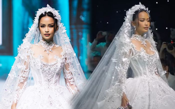Làm vedette hậu đăng quang, Ngọc Châu catwalk loạng choạng vì bộ váy cưới nặng 20 kg