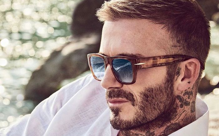 David Beckham dưỡng da, giữ dáng như thế nào ở tuổi 47?