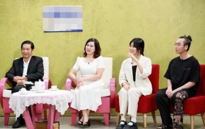 Bố mẹ Khánh Vân thương con, không nuốt nổi cơm khi con gái bị anti-fan công kích