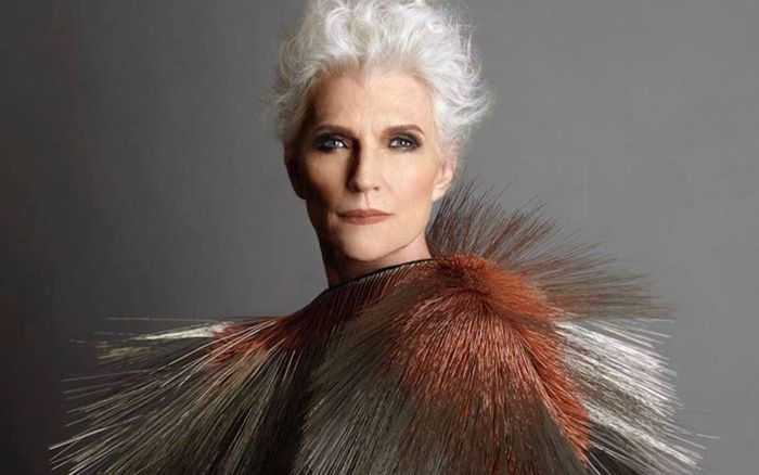 Maye Musk và phong cách thời trang đỉnh cao ở tuổi U80