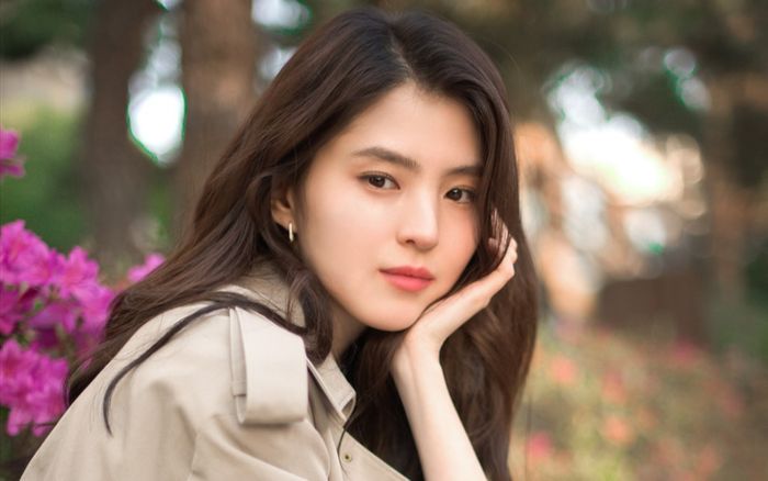 Han So Hee gặp nạn khi đi đóng phim phải phẫu thuật khẩn cấp