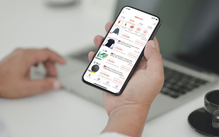 Lắng nghe bí kíp 'phá đảo' 8.8 Siêu Sale Giảm 50% của cao thủ GenZ