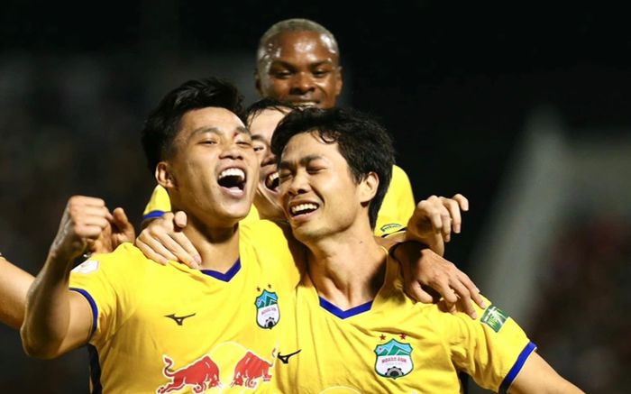 Tư thế mới của HAGL trước Hà Nội FC: Phải đá thắng để đua vô địch