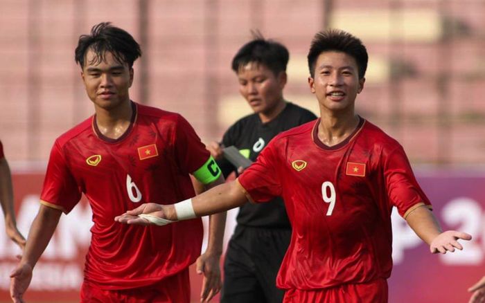 Úc xuất sắc hòa Malaysia giúp Việt Nam vào bán kết đầy ngoạn mục