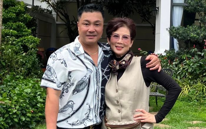 'Nữ hoàng ảnh lịch' Diễm Hương hiếm hoi lộ diện sau gần 3 thập kỷ 'ở ẩn', nhan sắc gây bất ngờ