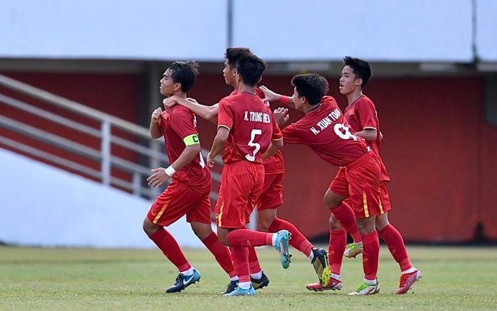 Việt Nam thắng đậm Thái Lan, hẹn Indonesia tranh chức vô địch