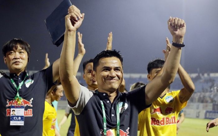 HLV Kiatisuk và Công Phượng: HAGL sẽ đánh bại Hà Nội