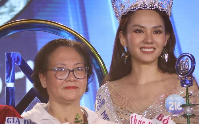 Mẹ Hoa hậu Mai Phương lên tiếng về ồn ào con gái bị đồn yêu đại gia: 'Cây ngay không sợ chết đứng'