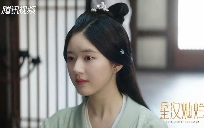 Nổi tiếng hơn sau Tinh Hán Xán Lạn nhưng Triệu Lộ Tư vẫn bị chê vì 'có tất cả nhờ drama'