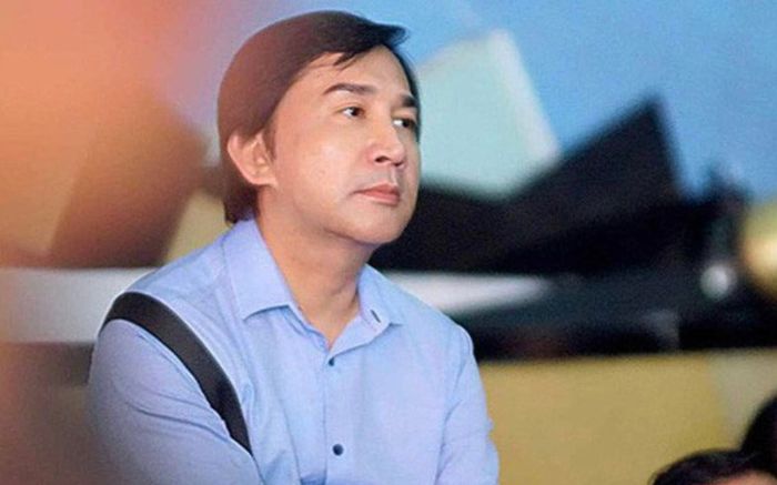 NSƯT Kim Tử Long cúi đầu xin lỗi khán giả sau ồn ào trên mạng xã hội